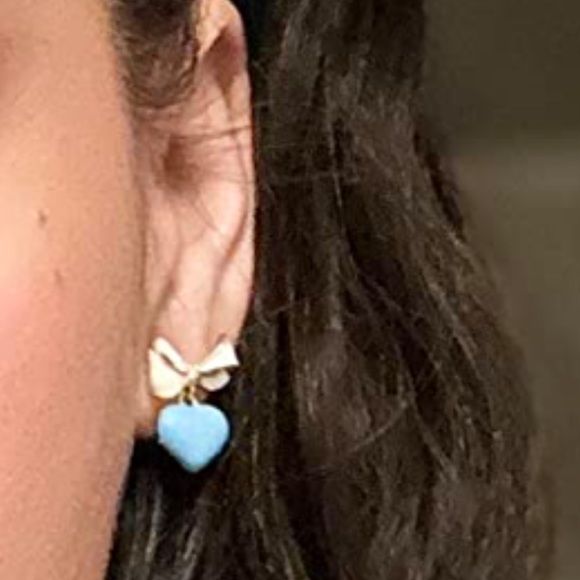 🎀NEW 18K Gold Plated Bow Heart Candy Enamel Stud Earrings Pink & Blue - Picture 6 of 6